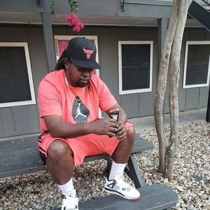 Meet your Posher, Cedric